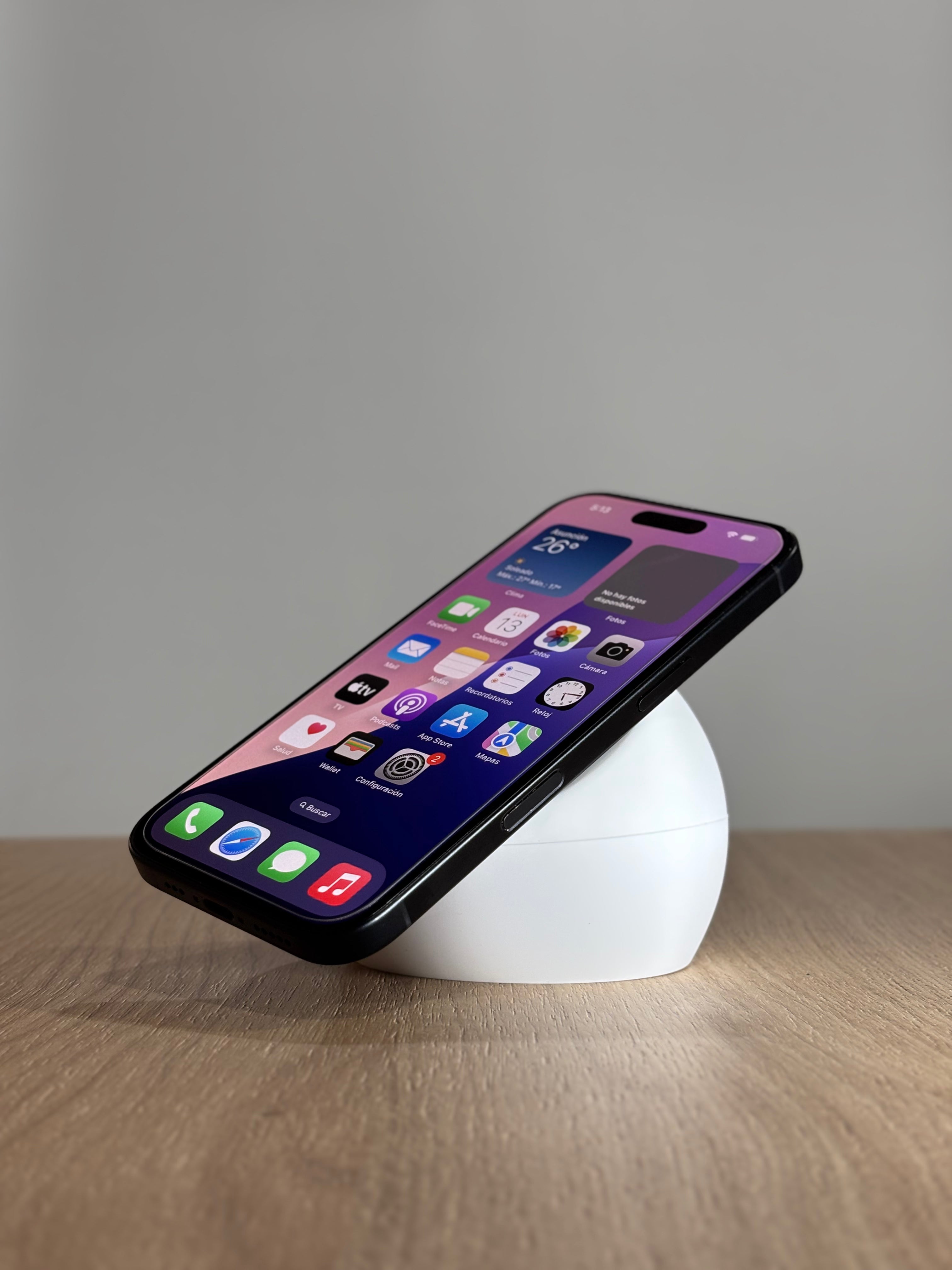 iPhone 16 - Seminuevo
