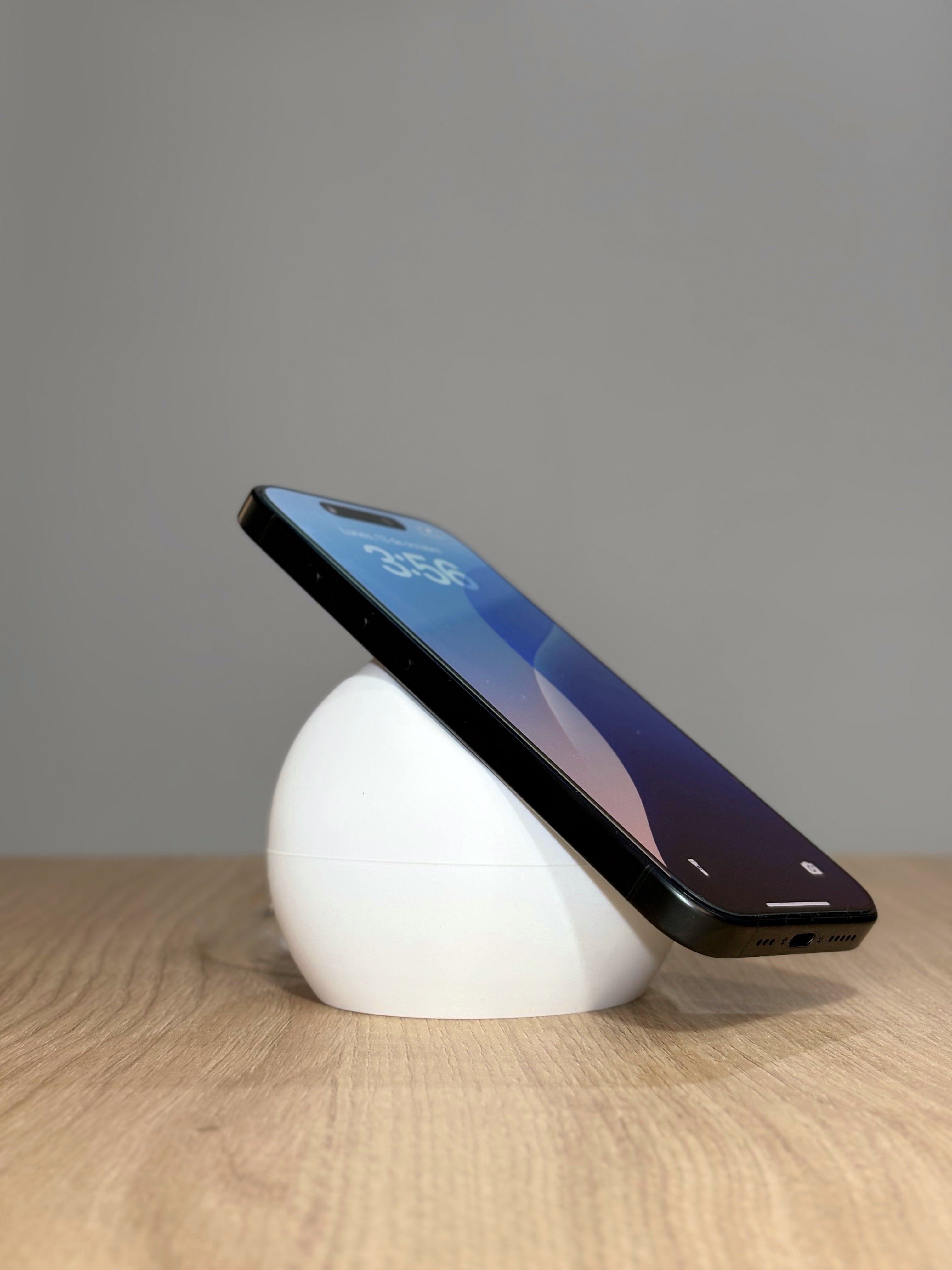 iPhone 15 Pro - Seminuevo