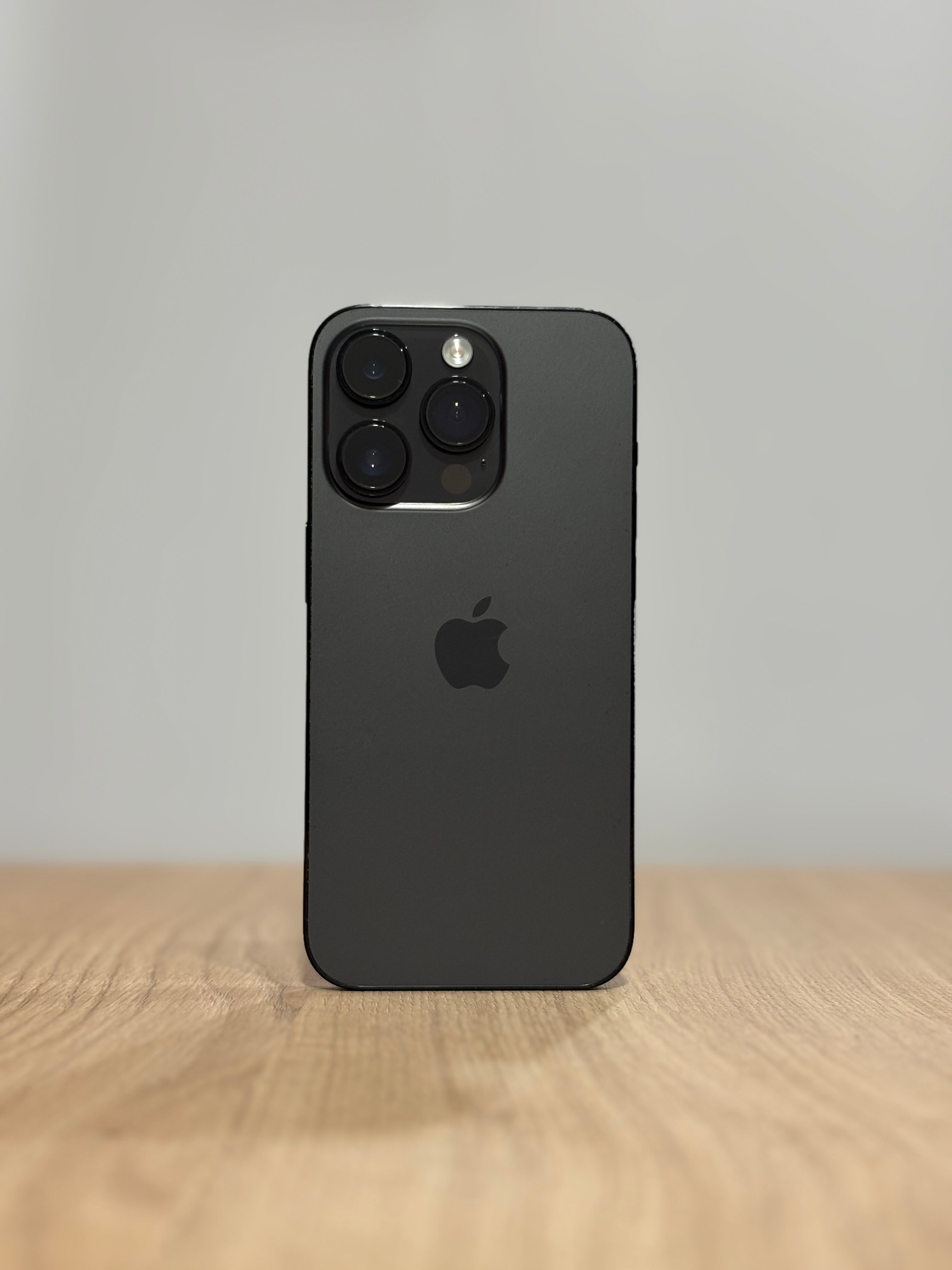 iPhone 14 Pro - Seminuevo