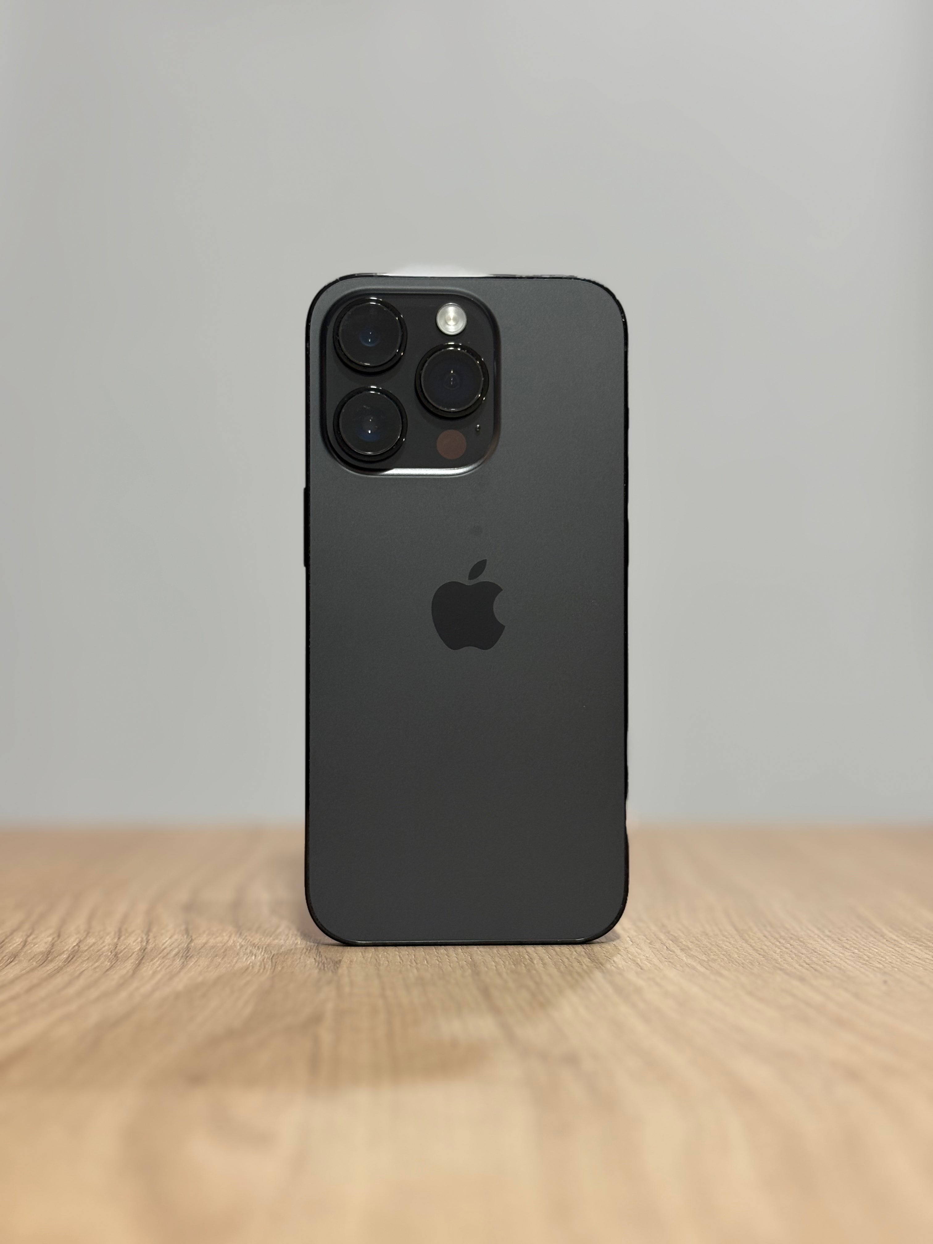 iPhone 14 Pro - Seminuevo