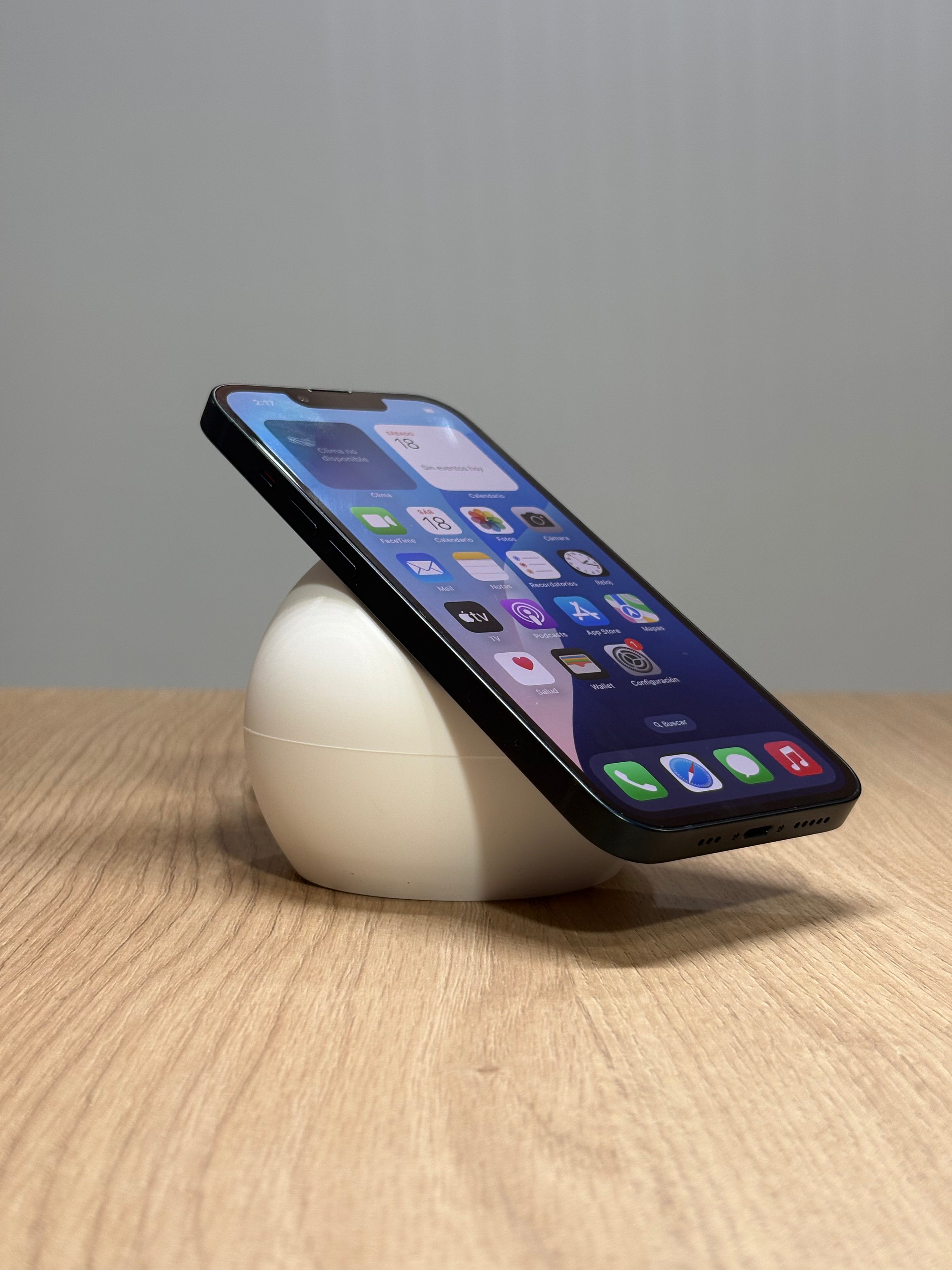 iPhone 13 - Seminuevo